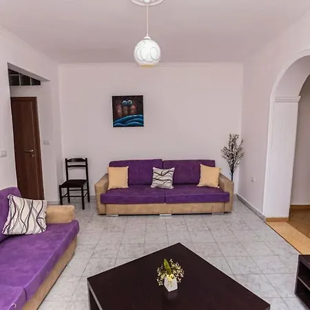 Lejlighed Apartamemt Near The Historical Center Of Vlorë